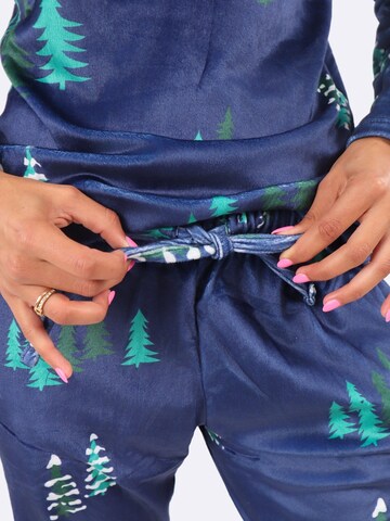 COZEE Pyjamas 'Forest Velvet Pyjamas' i blå