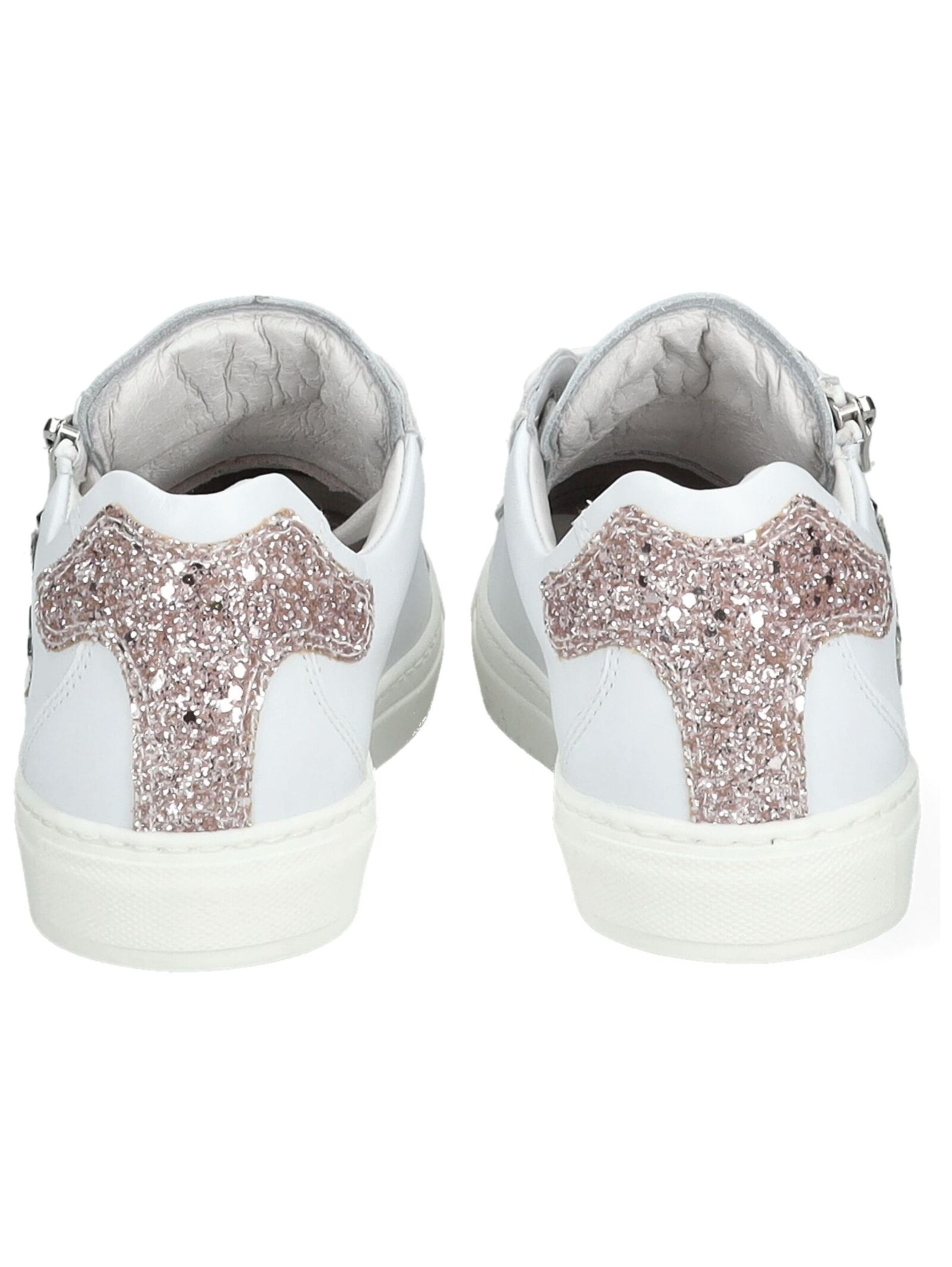 Baskets basses Nero Giardini en blanc