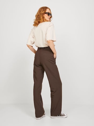 JJXX Loose fit Trousers with creases in Brown