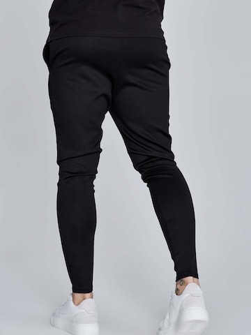 SikSilk Slimfit Sporthose 'Essentials Poly Joggers' in Schwarz