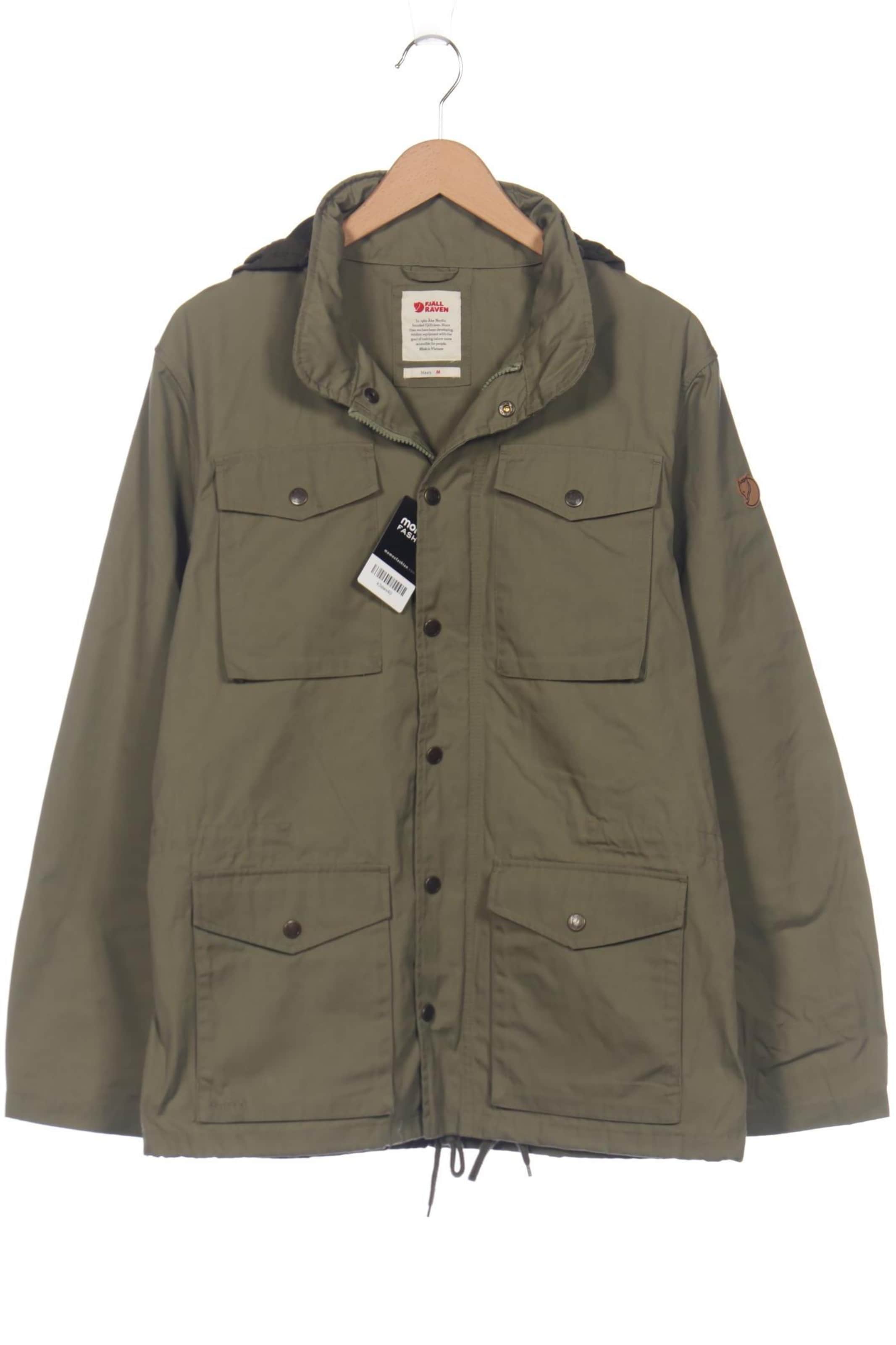 Fjällräven Jacket & Coat in M in Green: front
