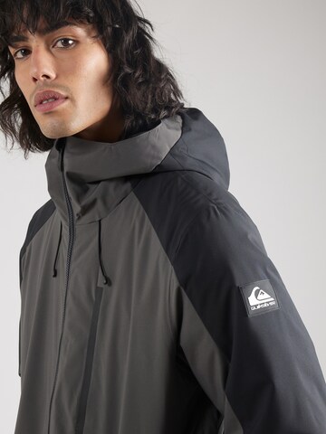 Giacca sportiva 'MISSION' di QUIKSILVER in grigio