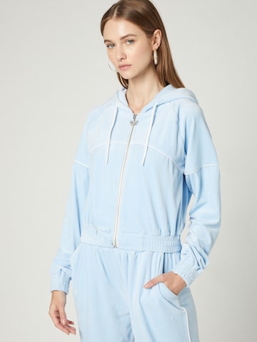 VIERVIER Zip-Up Hoodie 'Rosa' in Blue: front