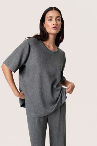 T-shirt 'Marigold' SOAKED IN LUXURY en gris : devant