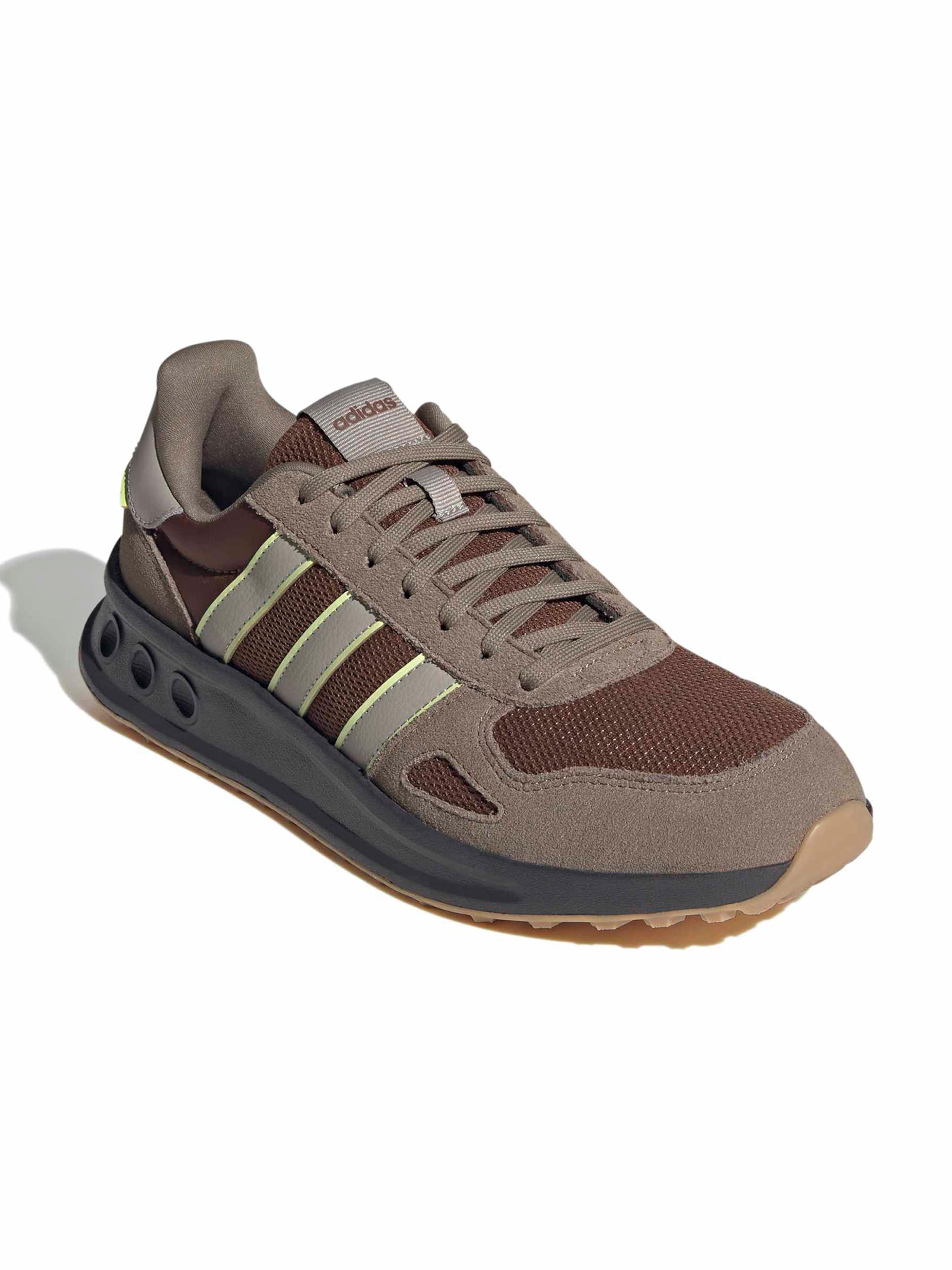 ADIDAS SPORTSWEAR Низкие кроссовки 'RUN 84' в Коричневый: спереди