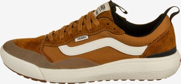 Sneaker bassa 'Ultrarange Exo' di VANS in marrone