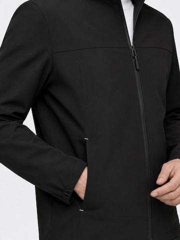 ALLTHEMEN Between-Season Jacket 'Windspur' in Black