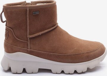 UGG Stiefeletten 39 in Braun: predná strana