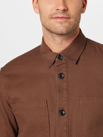 TOM TAILOR DENIM Comfort fit Button Up Shirt in Brown
