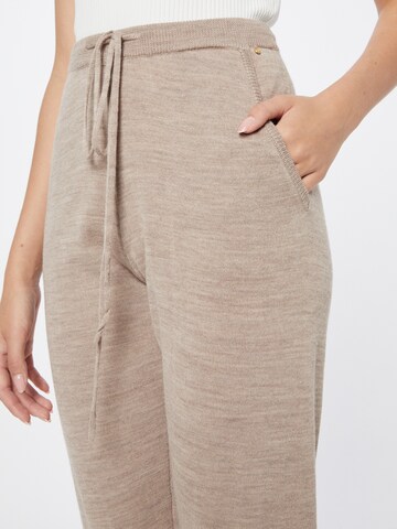 rosemunde Tapered Hose in Beige