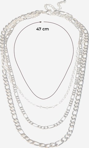 Monki Necklace in Silver