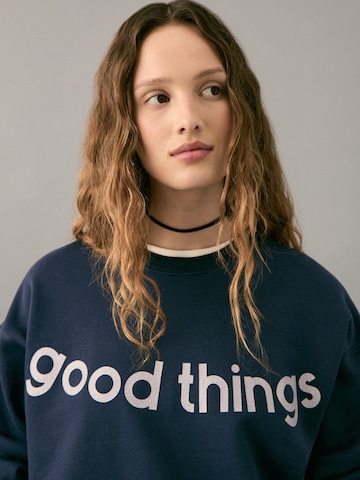 MANGO TEEN - Sudadera 'Things' en azul