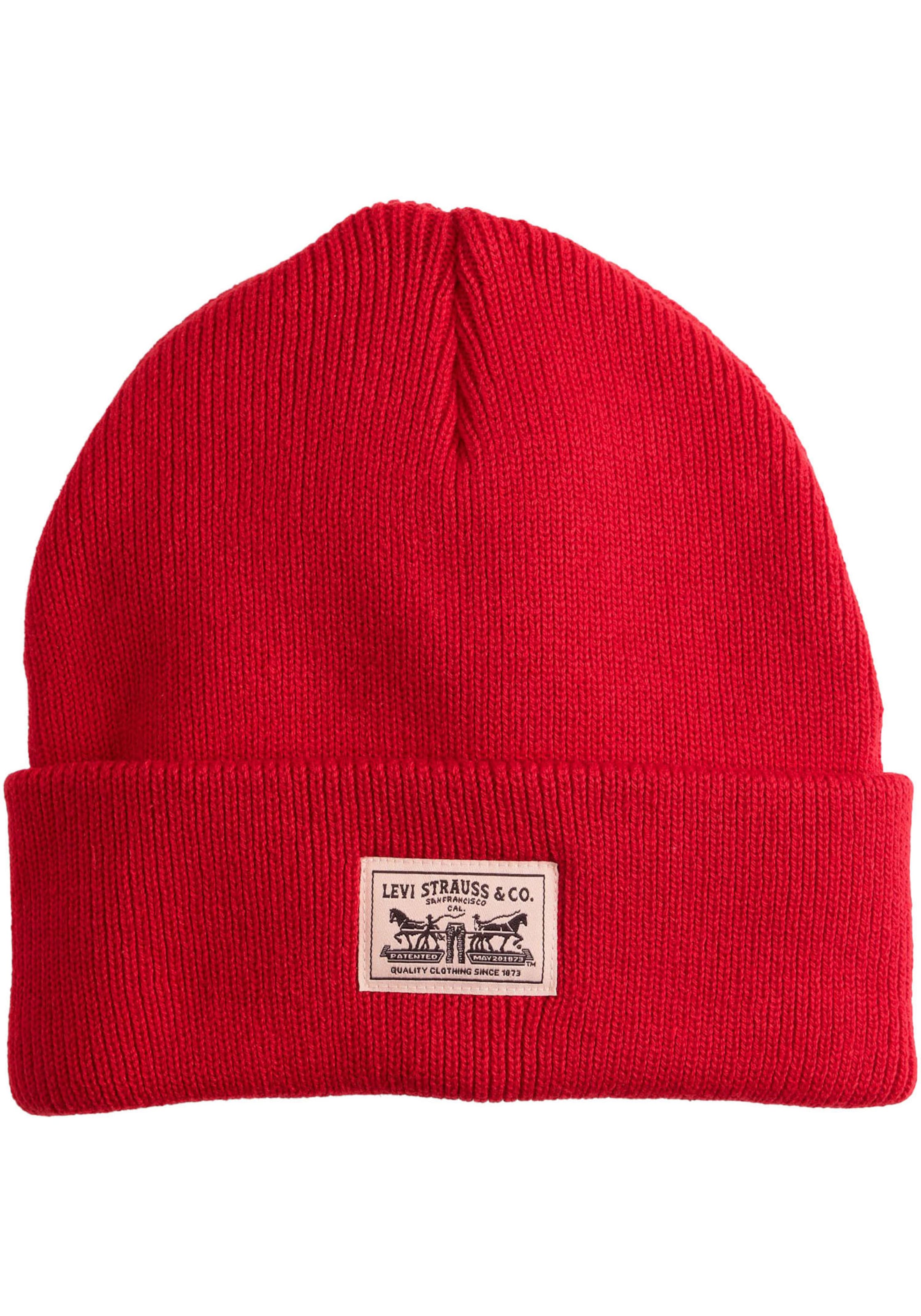LEVI'S ® Beanie in Red: front