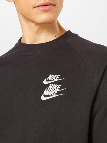 Nike Sportswear Sweatshirt in Schwarz