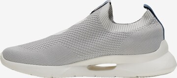 Hummel Slip On in Grau