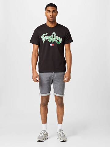 Tommy Jeans T-Shirt 'College' in Schwarz