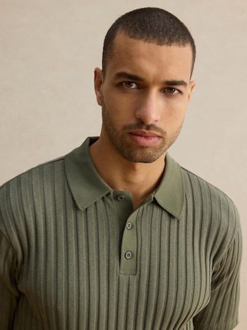 DAN FOX APPAREL Majica 'Marius' | zelena barva