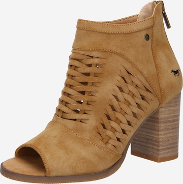 MUSTANG Ankle Boots in Brown: front