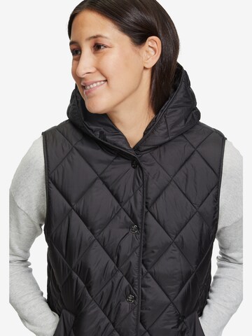 Amber & June Vest in Black