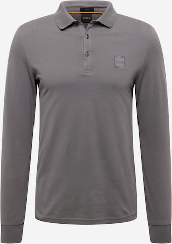 T-Shirt 'Passerby' BOSS Orange en gris : devant