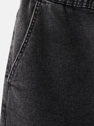 Pull&Bear Zwężany krój Jeansy w kolorze czarny