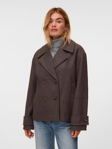 Aware - Chaqueta de entretiempo 'AWKarla' en marrón: frente