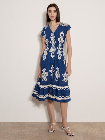 Robe ' ' Apricot en bleu