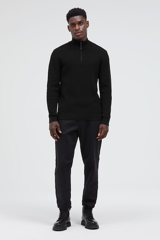 CMPD Sweater in Black