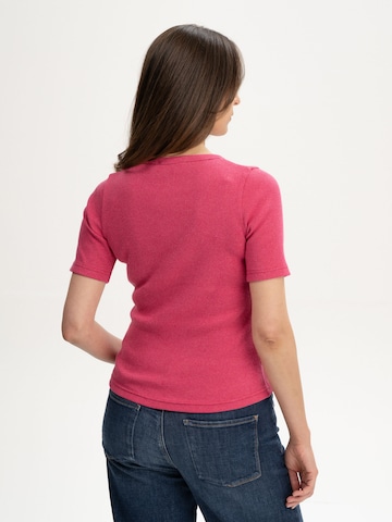 MELA - Camisa 'Jasleen' em rosa