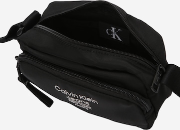 Calvin Klein Jeans Crossbody Bag in Black