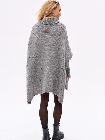 Blue Shadow Pullover‌‌‌‌‌‌‌‌ in Grau