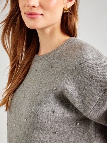 Pullover di MYLAVIE by Sarah Harrison in grigio