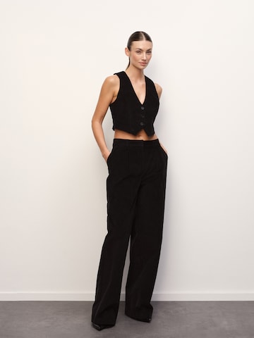 RÆRE by Lorena Rae - Loosefit Calças em preto