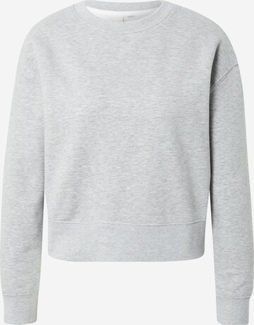 Sweat-shirt QS en gris : devant