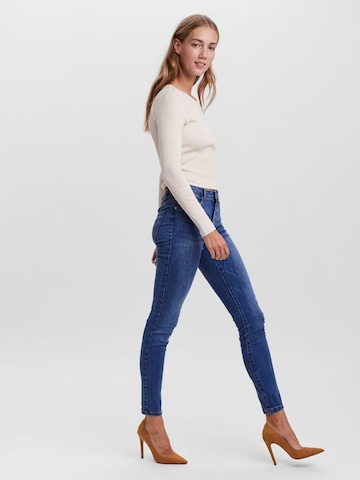 VERO MODA regular Jeans i blå