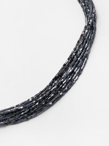 Pull&Bear Necklace in Blue