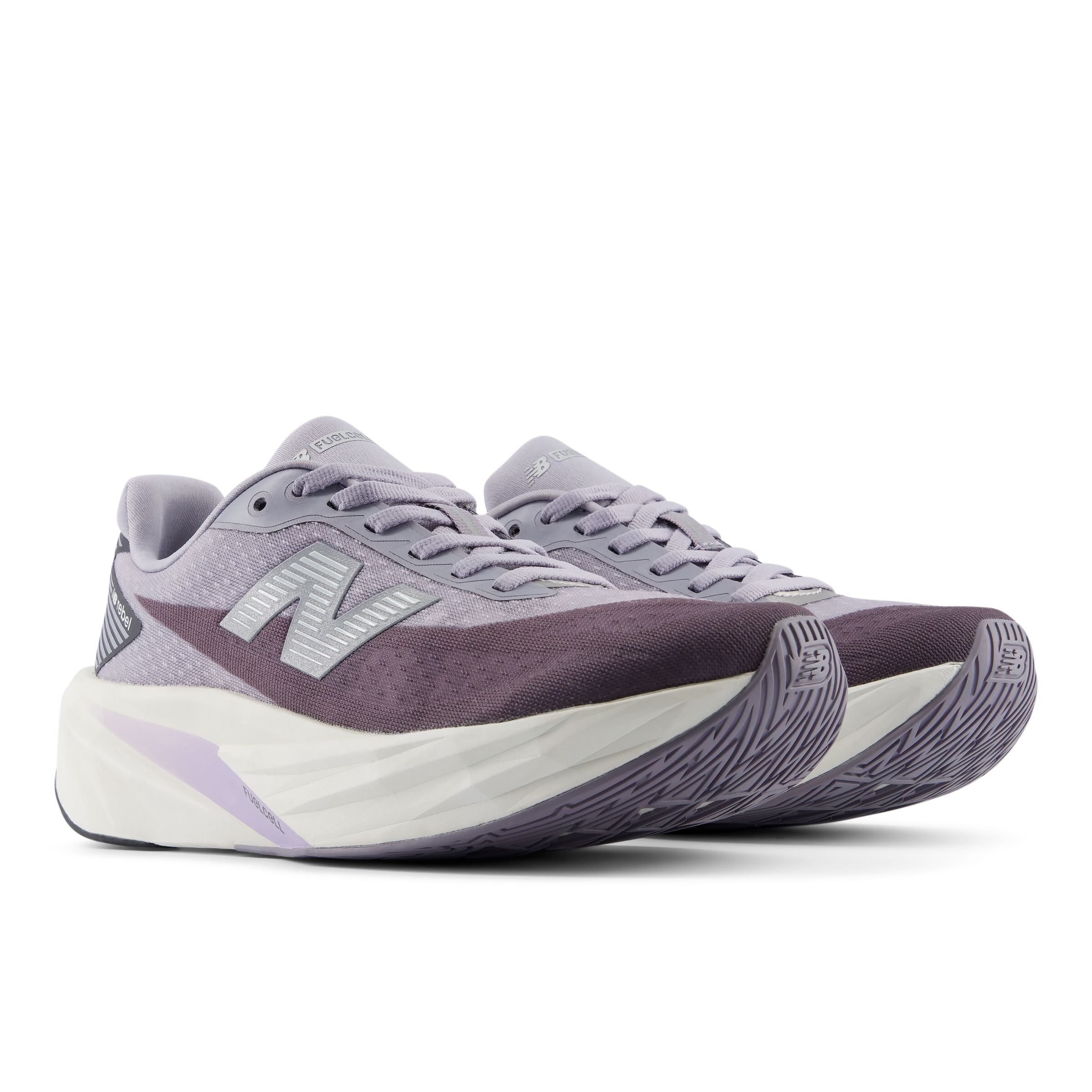Chaussure de course 'FuelCell Rebel v5' new balance en gris