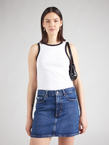 PIECES - Top 'PCMAY' en blanco: frente