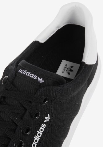 ADIDAS ORIGINALS - Zapatillas deportivas bajas '3MC' en negro