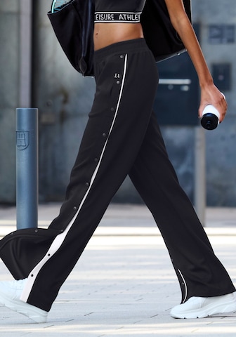 Wide leg Pantaloni sportivi di LASCANA ACTIVE in nero