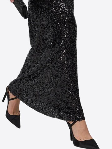 No Matter What Kleid in Schwarz