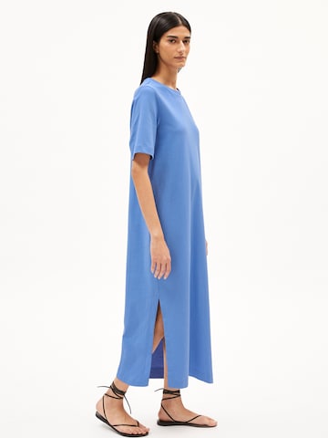 Robe ARMEDANGELS en bleu