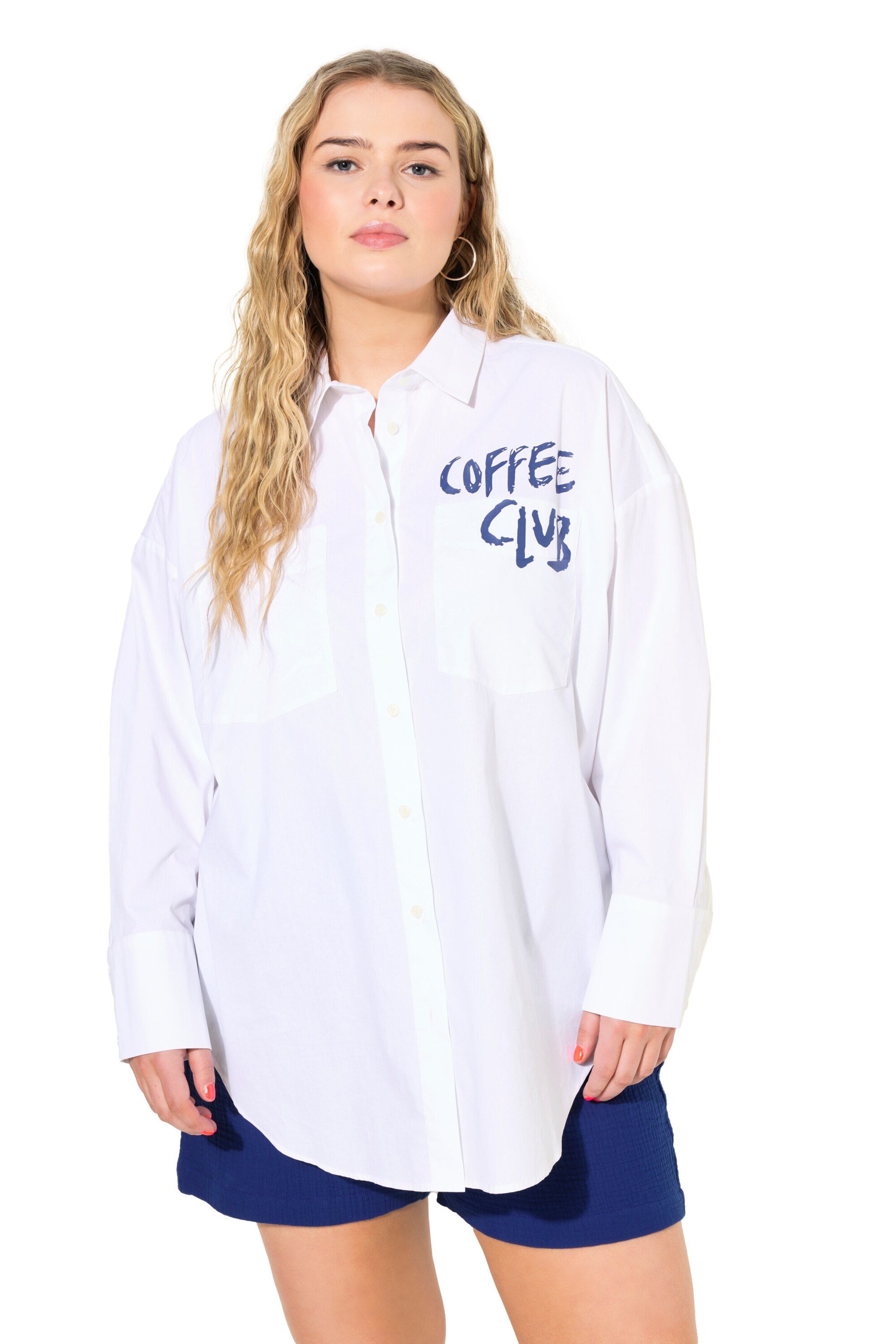 Studio Untold Blouse in White: front