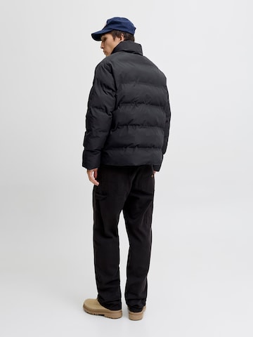 juoda JACK & JONES Žieminė striukė 'JJESOHO'