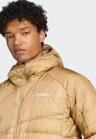 Veste outdoor 'Xperior' ADIDAS TERREX en marron