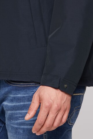 CAMP DAVID Between-Season Jacket in Blue