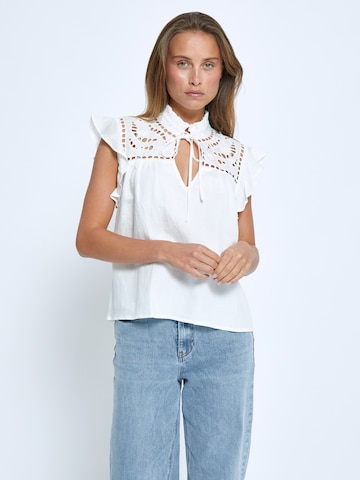 minus Blouse 'Alaya' in White: front