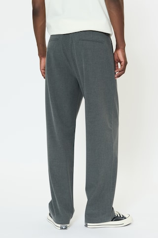 Loosefit Pantalon à pince 'MAChino' Matinique en gris