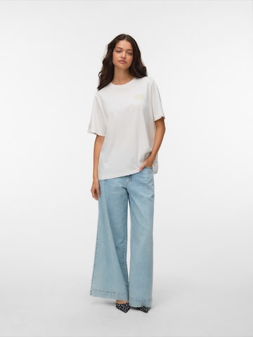 VERO MODA Oversize póló 'VMZANDRA CATY' - fehér