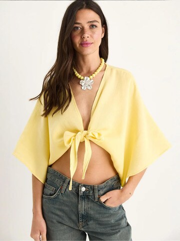 Bianco Lucci - Blusa em amarelo